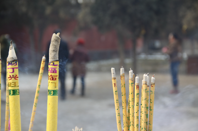 中元节能上香吗中元节上香有什么讲究